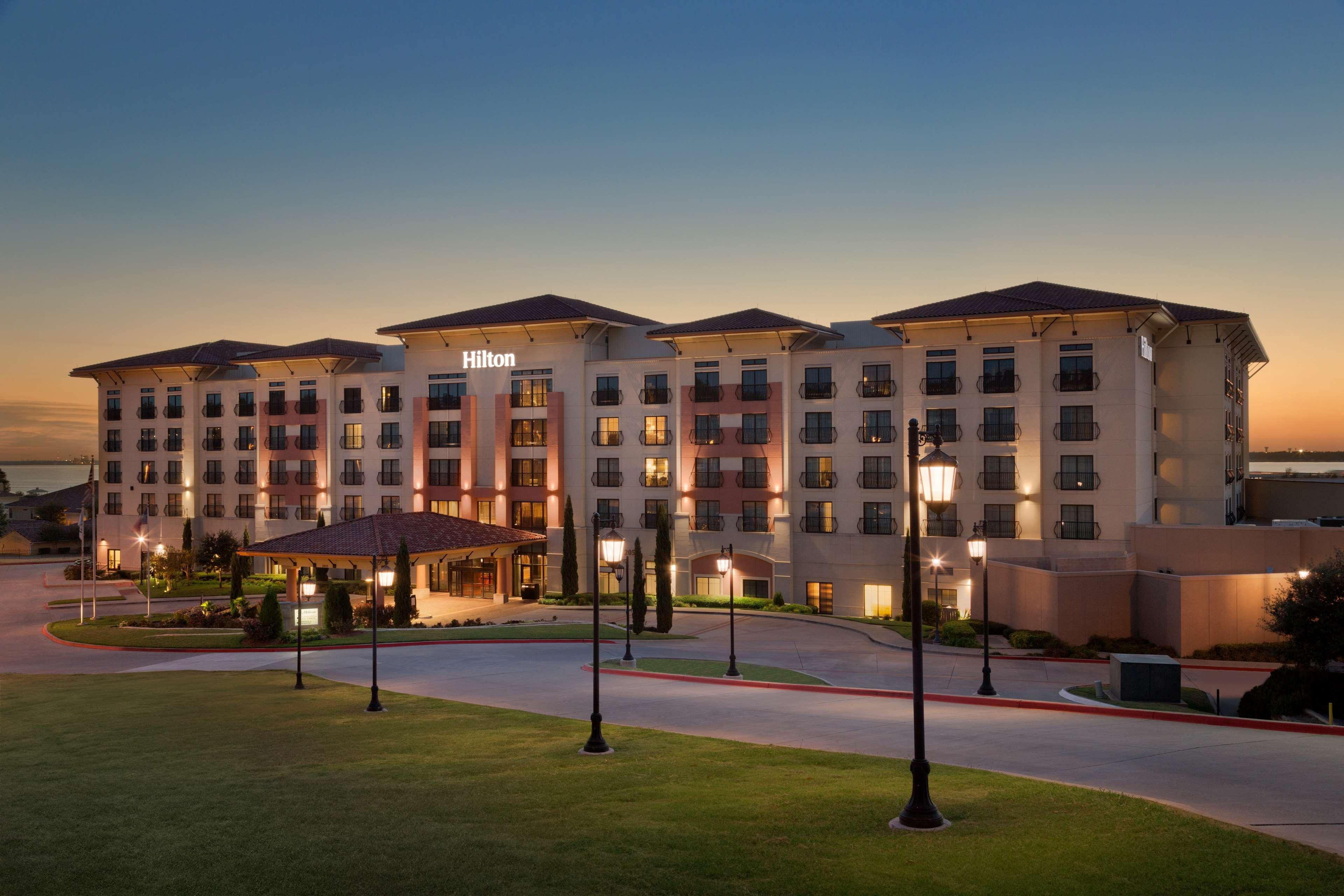 Hilton Dallas/Rockwall Lakefront Hotel Ngoại thất bức ảnh