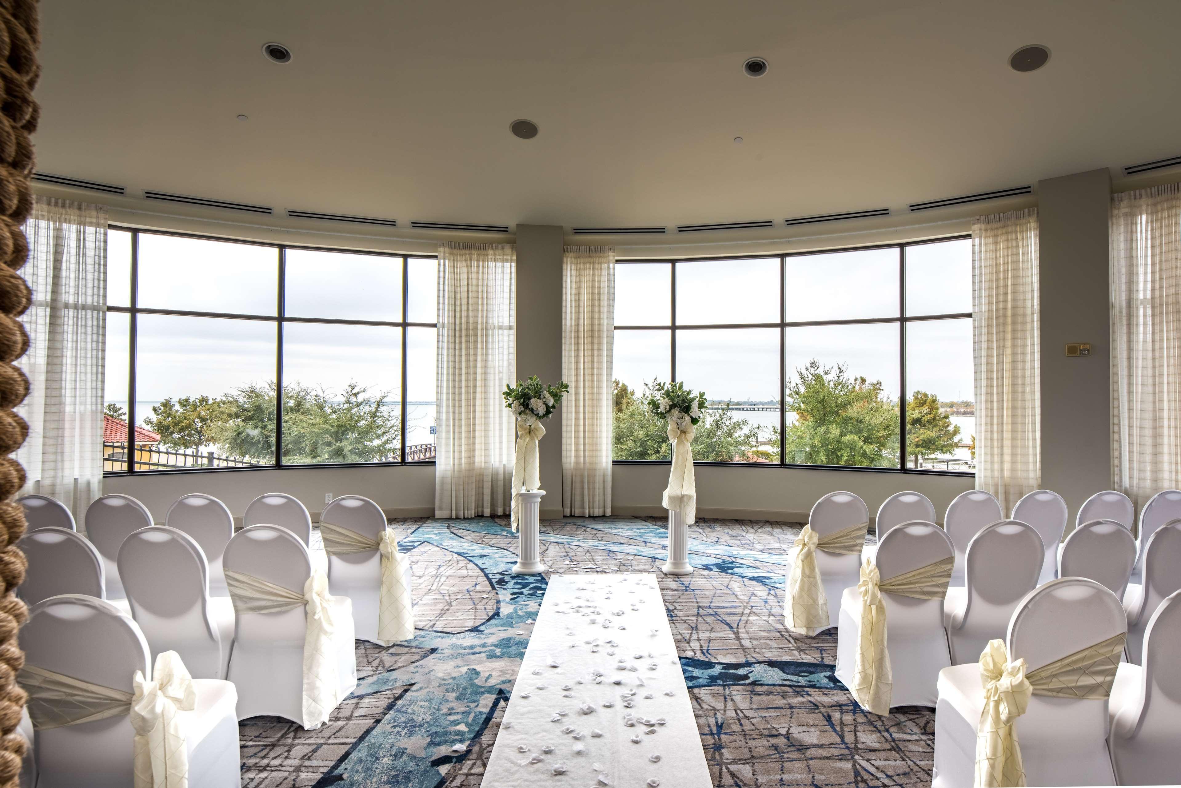 Hilton Dallas/Rockwall Lakefront Hotel Ngoại thất bức ảnh