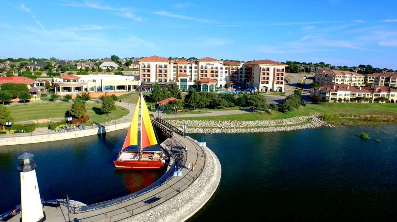 Hilton Dallas/Rockwall Lakefront Hotel Ngoại thất bức ảnh